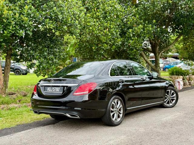 ON THE ROAD 2018 Mercedes Benz C180 1.6 TURBO - 5