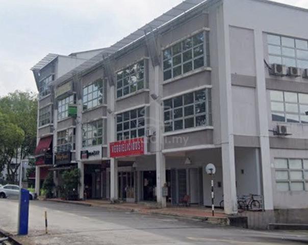 Corner Shop with Mezz, Section 17 Petaling Jaya 1