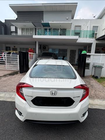 2017 Honda CIVIC 1.8 S I-VTEC (A) - 2
