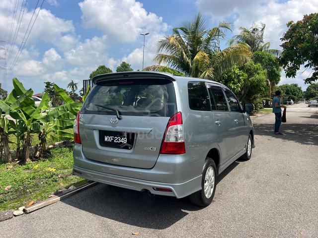 2012 Toyota INNOVA 2.0 (AUTO) - 3