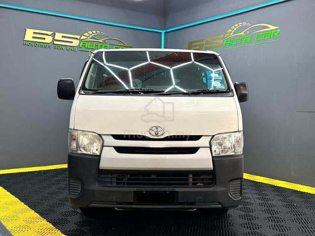 2014 Toyota HIACE 2.5 FACELIFT PANEL VAN (M) - 2