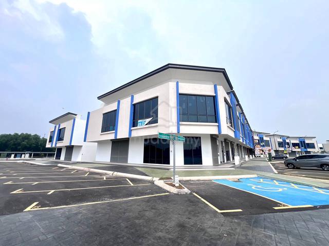 CORNER 🔥 Two Storey Shop Lot, Alam Prisma 2, Alam Impian, Shah Alam 1