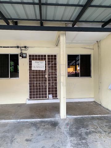Double Storey Terrace House @ SS19/6 1