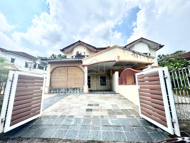 RENOVATED ‼️ 2 Storey Semi D House Taman Puncak Utama, Kajang 1