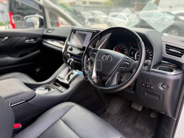 2022 Toyota ALPHARD SC Full Spec ❤️ 38k km - 5