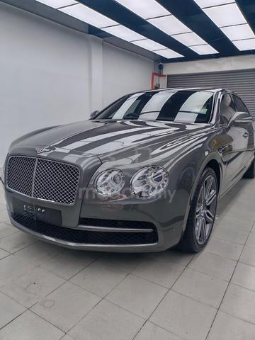 2016 Bentley FLYING SPUR 4.0 V8  new car condition - 2
