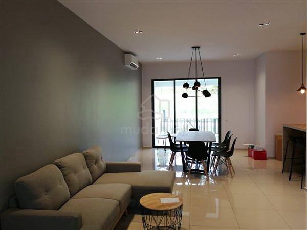 3-Storey House @ TamanSari Amaryllis Rawang For SALE 1