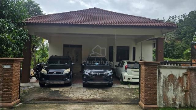 Rumah Banglo Corner Lot di Kampung Bukit Lambo, Tok Kah 1