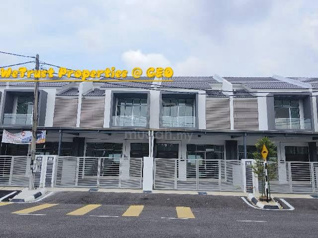Fully Renovated 2 Storey Terrace House near USM Taman Keramat Permai 1