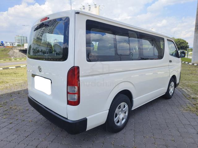 2008 Toyota Hiace 2.5 (M) Low Roof Window Van - 3