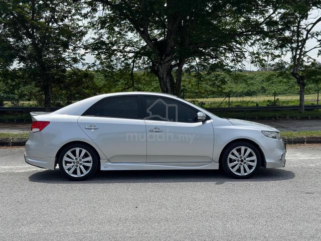Kia Forte 1.6 SX P/START|LEATHER SEAT|R/CAMERA - 4