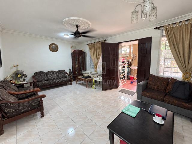 Tampoi Johor Bahru Taman Dahlia 3 Bilik Single Storey Terrace Renovate 1