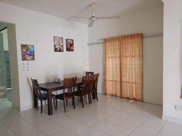 Semi D House For Sale at Taman Tasik Semenyih 1