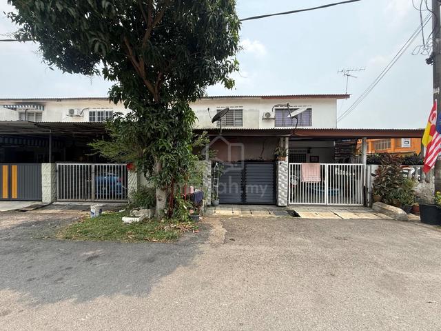 RENOVATED | FREEHOLD Double Storey  Taman Emas Kapar House For Sale 1
