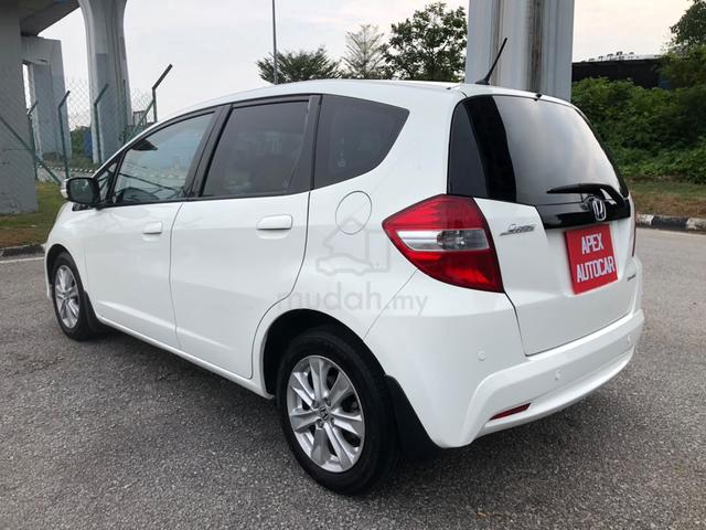 Honda JAZZ 1.5 S FACELIFT (A) FULL SERVICE HONDA - 2