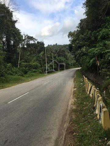 Big Land Next to Main Road Kampung Keru 4.786 Acre 1