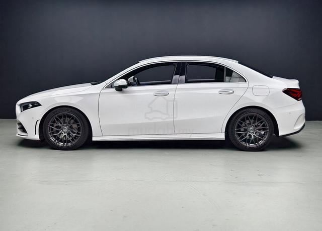 2022 Mercedes Benz A-CLASS 2.0 250 AMG Local U/W - 5
