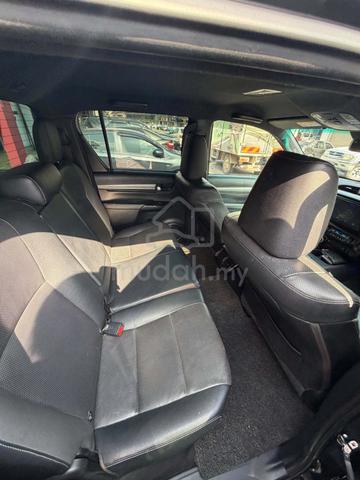 2022 Toyota HILUX 2.8 ROGUE (A) - 3