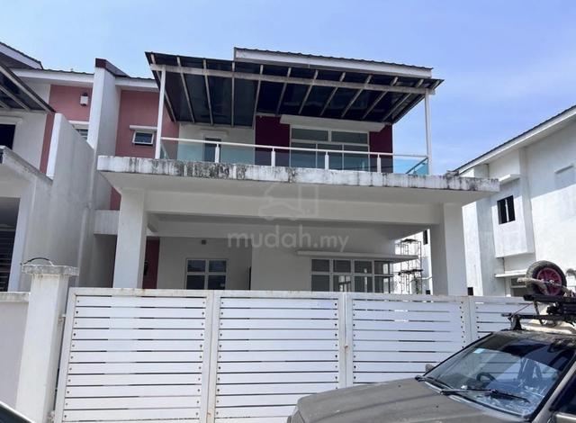 Kubang Parit semi d house 1