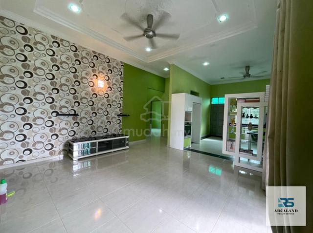 Fully Furnish + Nego + Banglo belakang Maznah Trading Tanah Merah 1