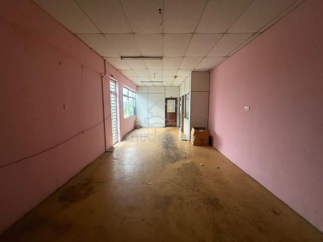 Bandar Dato’ Onn @ JB Three Storey (End Lot) of Second Floor (Facing M 1