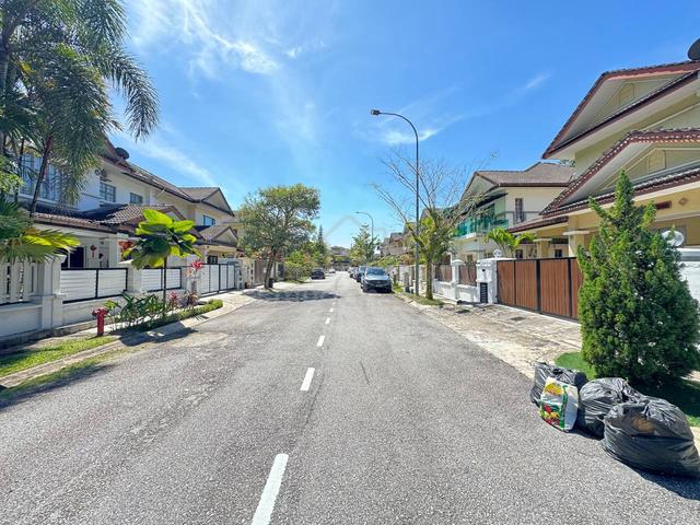 [Nice|Extend|Non Bumi] 2 Storey Semi D Laman Oakleaf Ampang Ulu Klang 1