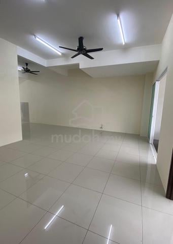 Cheap🤩 Raintree🔥 Double Storey🌿 4 bedrooms🔥Gated ✅️ Basic Furnish 1