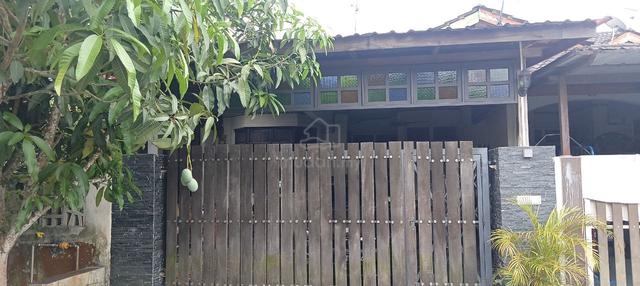 bilik sewa lelaki 1