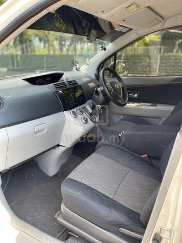 2012 Perodua ALZA 1.5 EZi (A) - 2