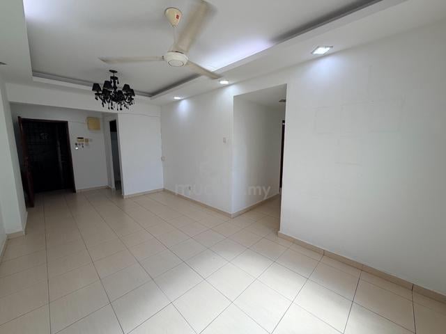Flat Desa Muafakat 1