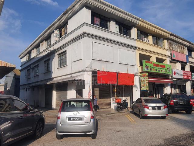 3 Storey End Lot Shop (Ground Floor) Bandar Sri Damansara 1