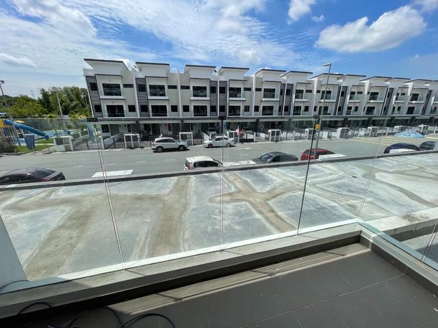28 Residence @Taman Orkid, Salak Tinggi. 1.5 Storey Townhouse For Sale 1