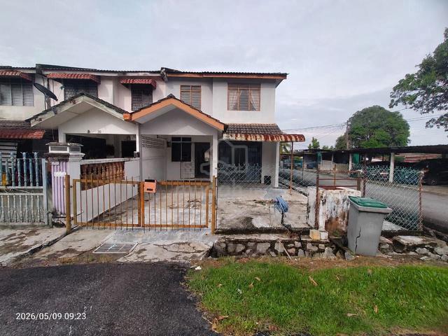 Double Storey Terrace ENDLOT, Taman Desa Dahlia, Senawang, 1