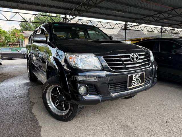 2015 Toyota HILUX 2.5 G VNT (M) TRD Full Loan - 2