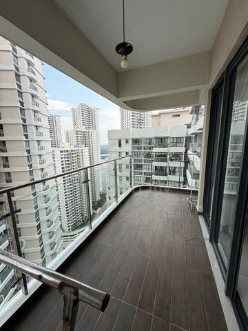 Bay Point @ Country Garden Danga Bay 1