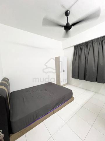 Palma Laguna Waterpark @ Perai Room near Penang Bridge 1