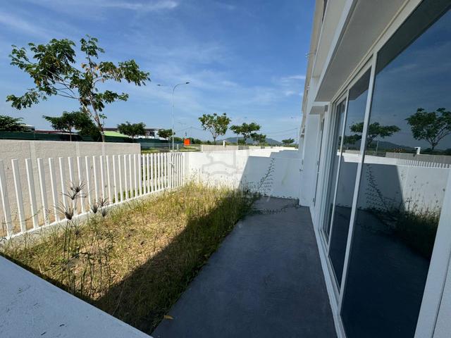 Aspen Viluxe Batu Kawan Type A (Back Yard Got Land) 1