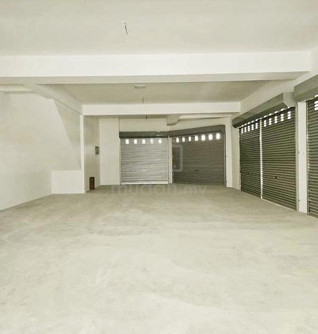 CORNER SHOP Batu Caves Centre Point (Ground Floor) industri bolton 1