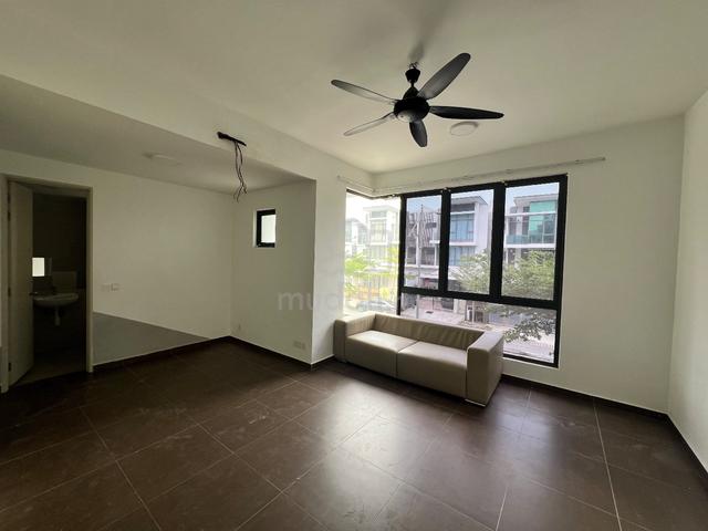(Cheapest 3Storey House)26x70 !Mutiara Villa Kajang,Mutiara Heights 5