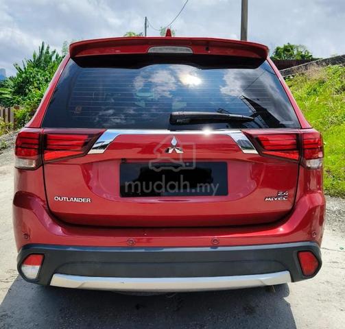 2019 Mitsubishi OUTLANDER 2.4 FACELIFT 🔥LIKE NEW - 3