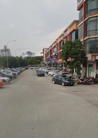 For Rent Larkin Sentral Jb Town infront of Terminal Bus Station 1