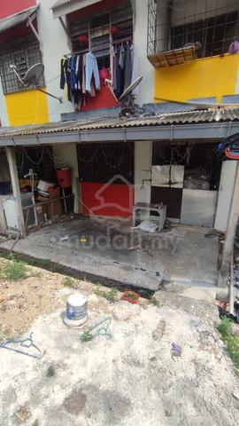 Flat Pandan Indah 1