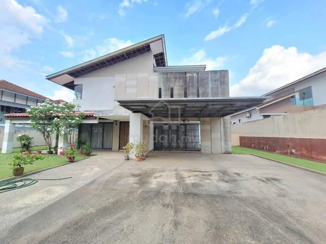 HUGE BUNGALOW Double StoreY Banyan Close Bandar Bukit Mahkota Bangi 1