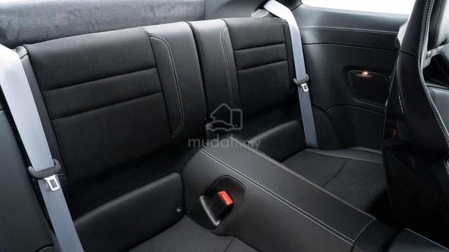 2025 Porsche 911 4.0 GT3 Touring PDK Bucket Seat - 4