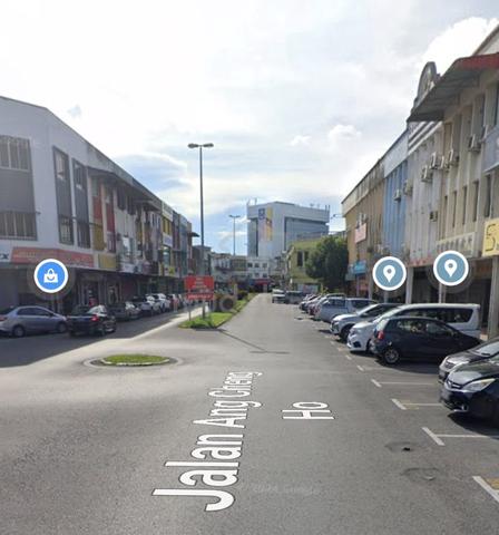 3 Storey Intermediate Shoplot For Sale at Jalan Ang Cheng Ho Kuching 1