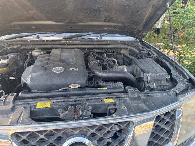 2011 Nissan NAVARA 2.5 LE (A) - 3