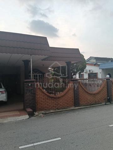 Rumah Semi D Taman Robina RENOVATED 1