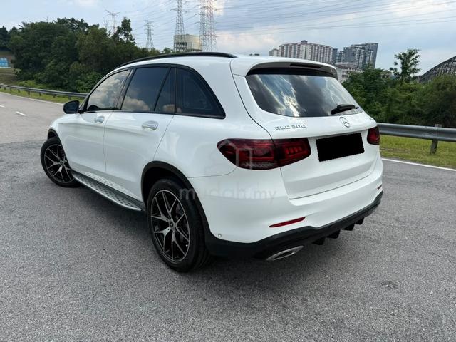 2020 Mercedes Benz GLC300 2.0 AMG 50K MILEAGE ONLY - 4