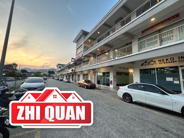 ARENA CURVE 1000sf Ground floor Shoplot BAYAN BARU lepas commercial 1