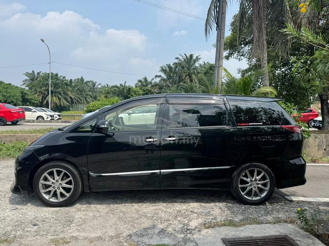 2017 Toyota ESTIMA 2.4 AERAS PREMIUM EDITION F/L@N - 4